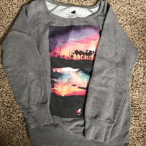 ✨GLAMOUR KILLS CREW NECK✨